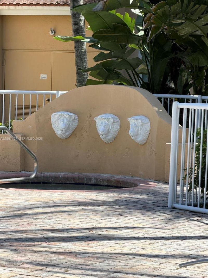 14827 Balgowan Rd , Unit 101-8, Miami Lakes, FL 33016 Photo