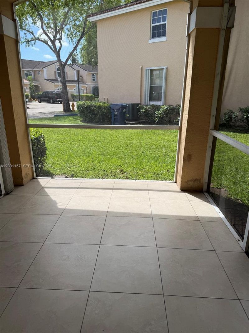 14827 Balgowan Rd , Unit 101-8, Miami Lakes, FL 33016 Photo