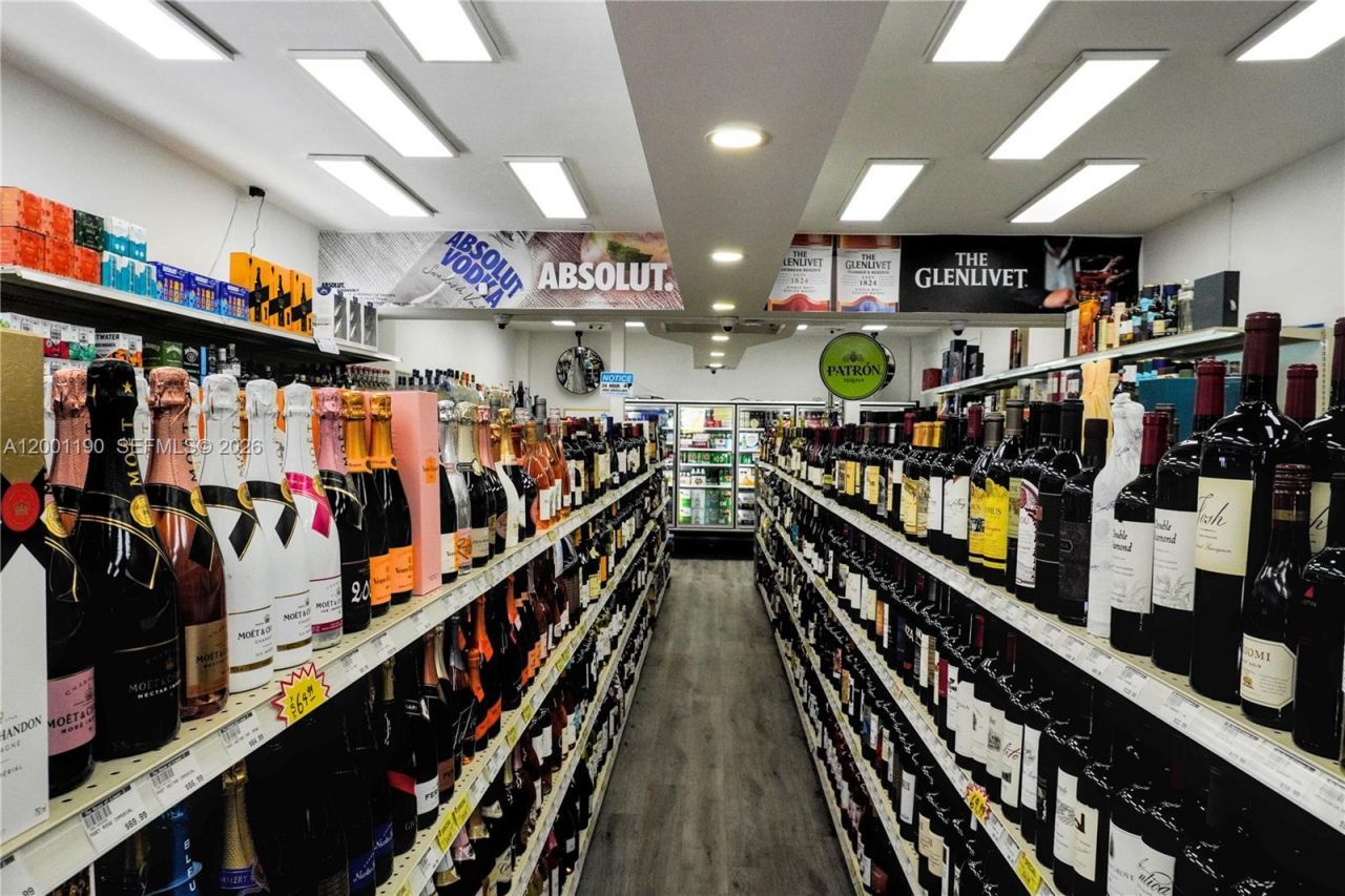 2597 SW 37th Ave, Miami, FL 33133 Photo