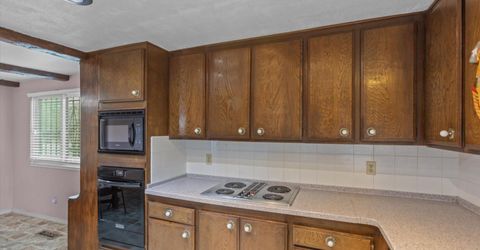 4960 Lakeside Drive, Reno, NV 89509 Photo