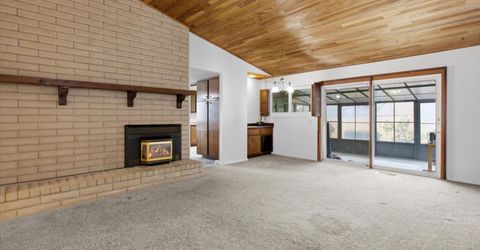 4960 Lakeside Drive, Reno, NV 89509 Photo