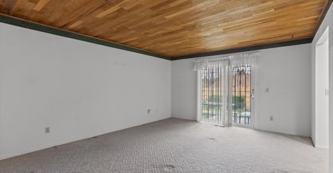 4960 Lakeside Drive, Reno, NV 89509 Photo