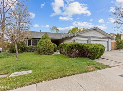 4960 Lakeside Drive, Reno, NV 89509 Photo