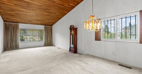 4960 Lakeside Drive, Reno, NV 89509 Photo