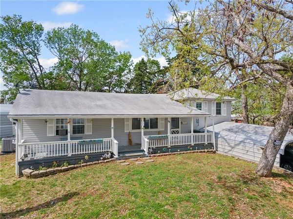 26625 Carefree Lane, Warsaw, MO 65355