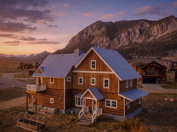 384 White Stallion Circle, Crested Butte, CO 81224
