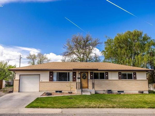 1516 Chatam Drive, Montrose, CO 81401