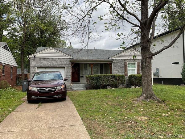 1025 E 38th Place S, Tulsa, OK 74105