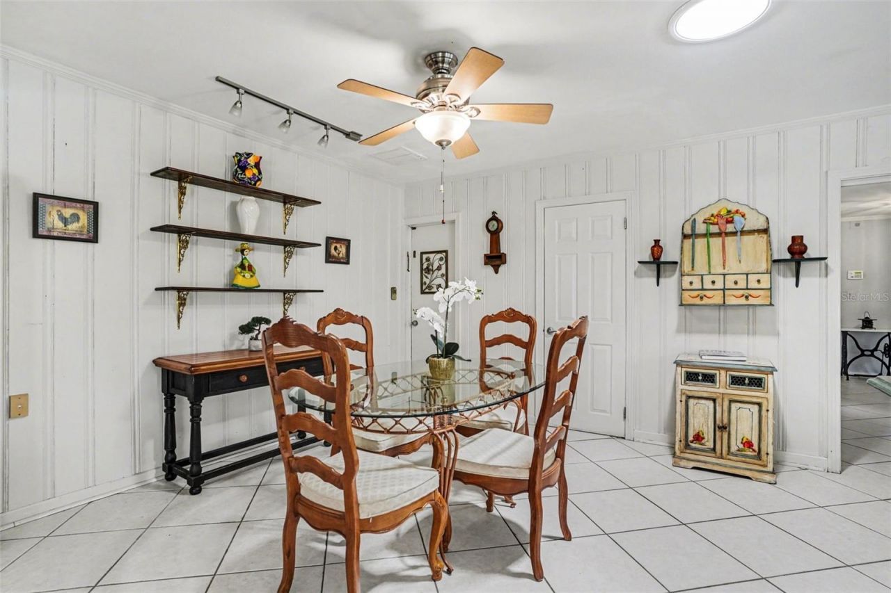 1350 Eckles Drive, Tampa, FL 33612 Photo