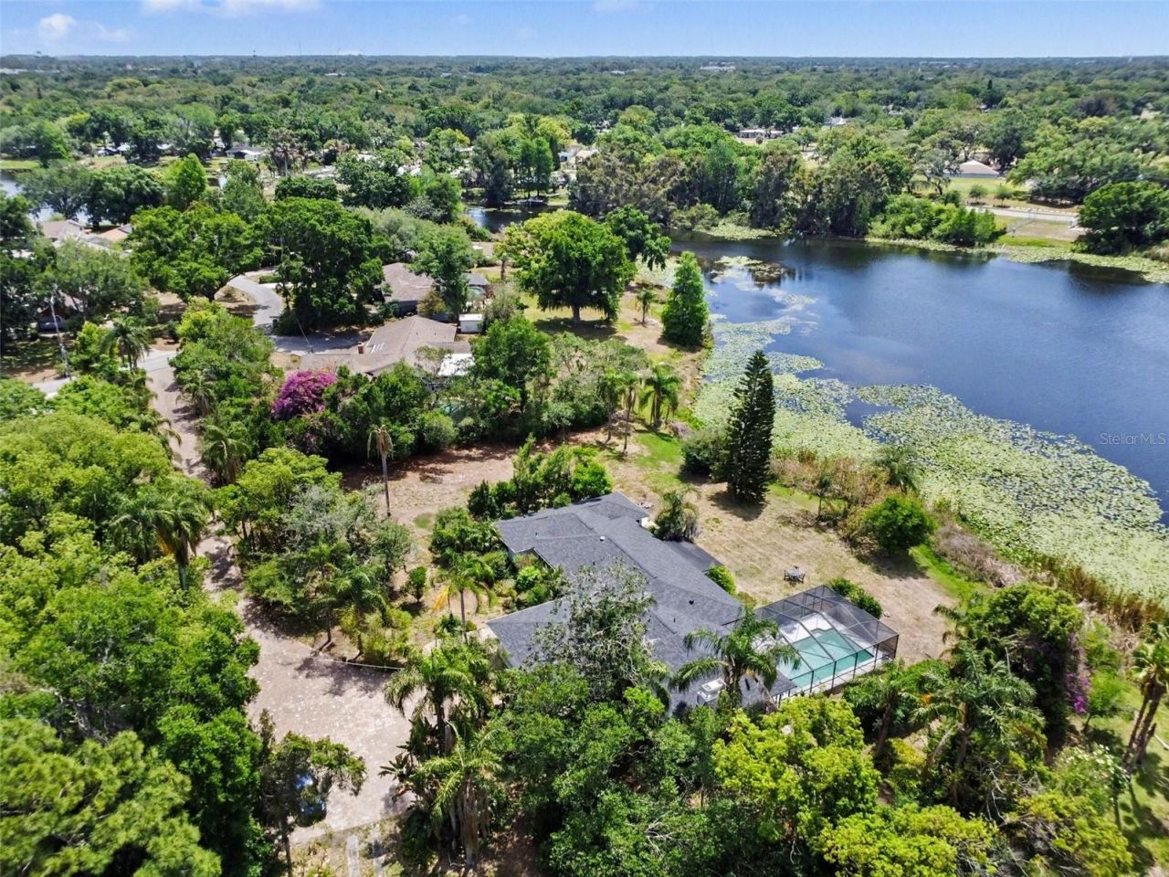 1350 Eckles Drive, Tampa, FL 33612 Photo