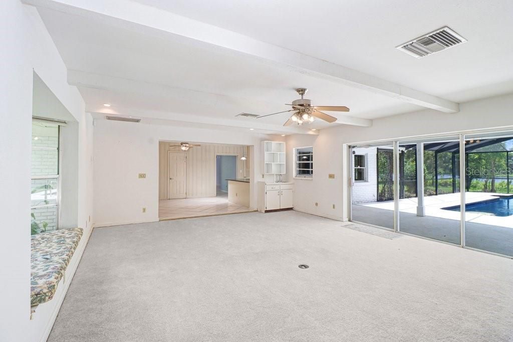 1350 Eckles Drive, Tampa, FL 33612 Photo