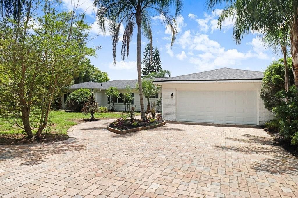 1350 Eckles Drive, Tampa, FL 33612 Photo