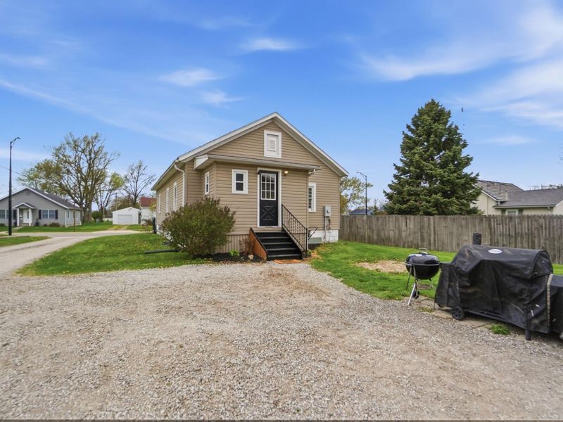 706 Buchanan Street, Wapakoneta, OH 45895 Photo 10