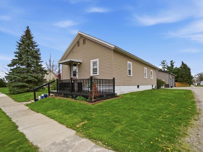 706 Buchanan Street, Wapakoneta, OH 45895 Photo 6