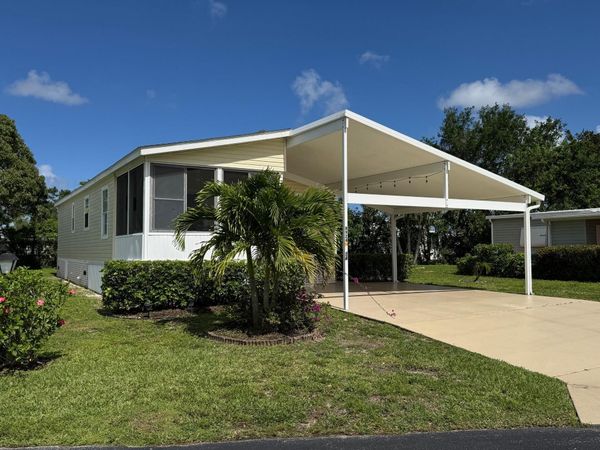 8924 Princess Donna Court E, Boynton Beach, FL 33436