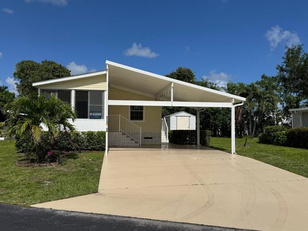 8924 Princess Donna Court E, Boynton Beach, FL 33436