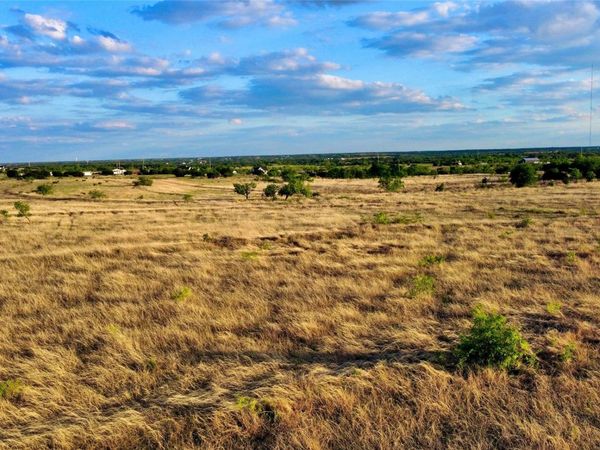 2600 County Road 276 RD, Bertram, TX 78605