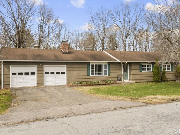 143 Vanderpoel, Litchfield, CT 06750