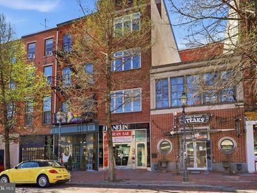 112 MARKET STREET, Unit 3, PHILADELPHIA, PA 19106