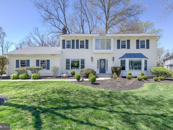 4 HAWK DRIVE, PRINCETON JUNCTION, NJ 08550