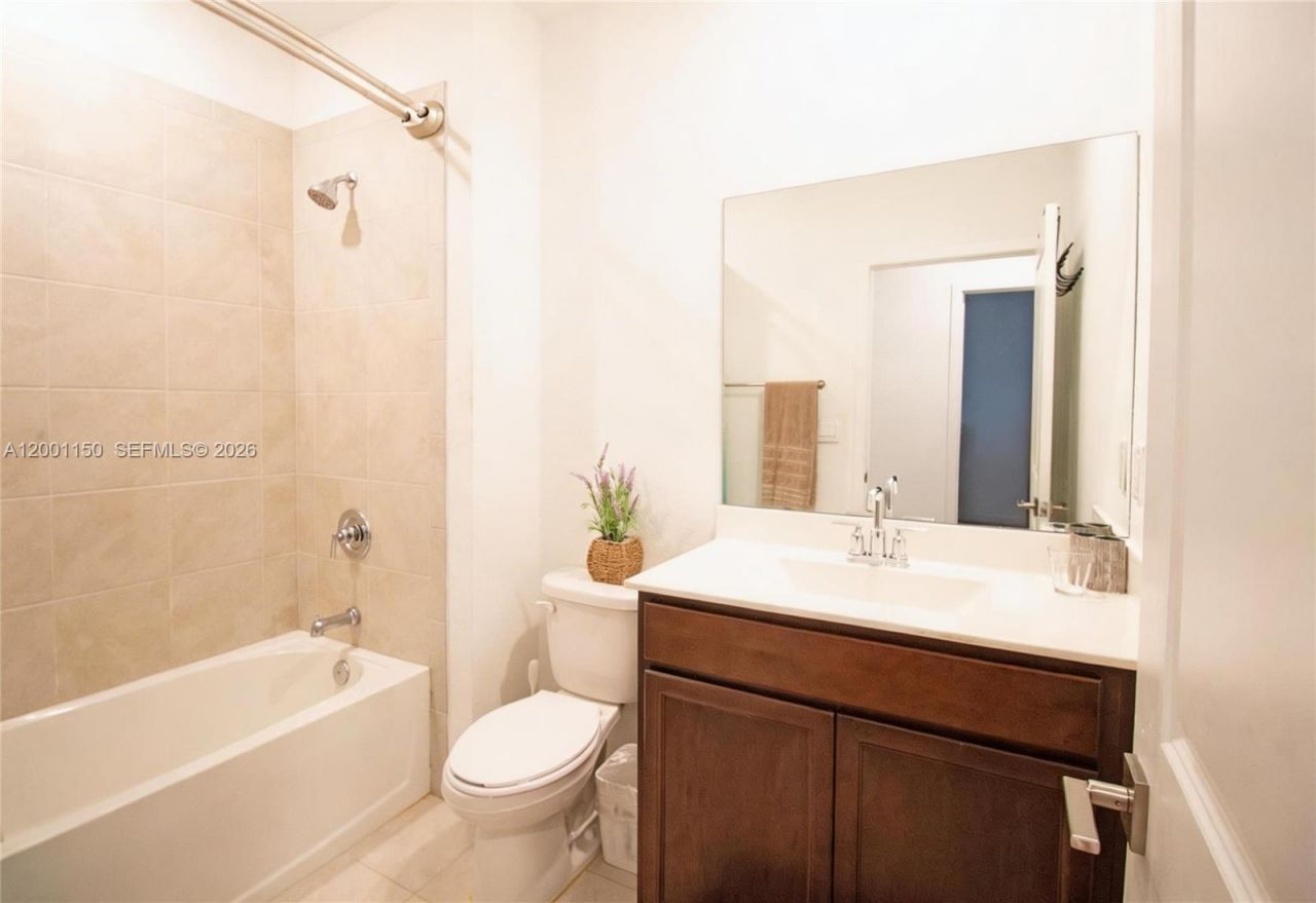 511 NW 17th St, Unit 511, Fort Lauderdale, FL 33311 Photo