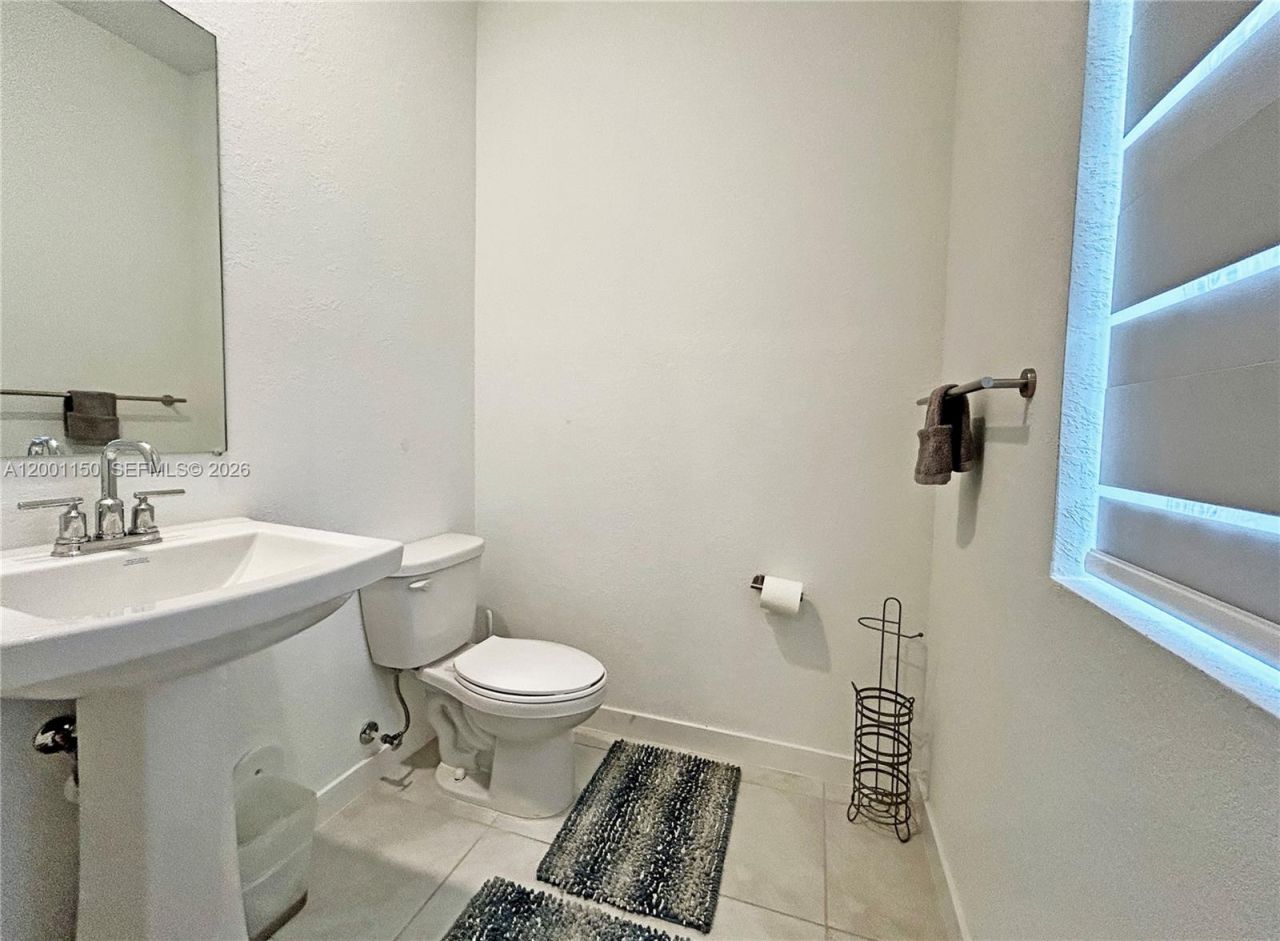 511 NW 17th St, Unit 511, Fort Lauderdale, FL 33311 Photo