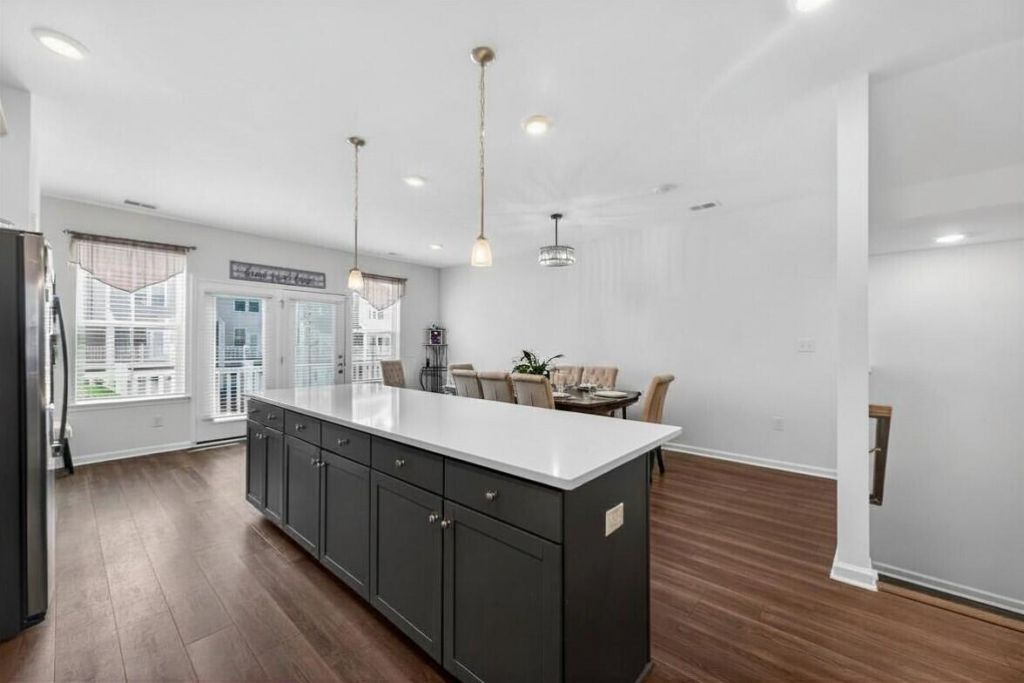 861 Recess Point Drive Photo 6