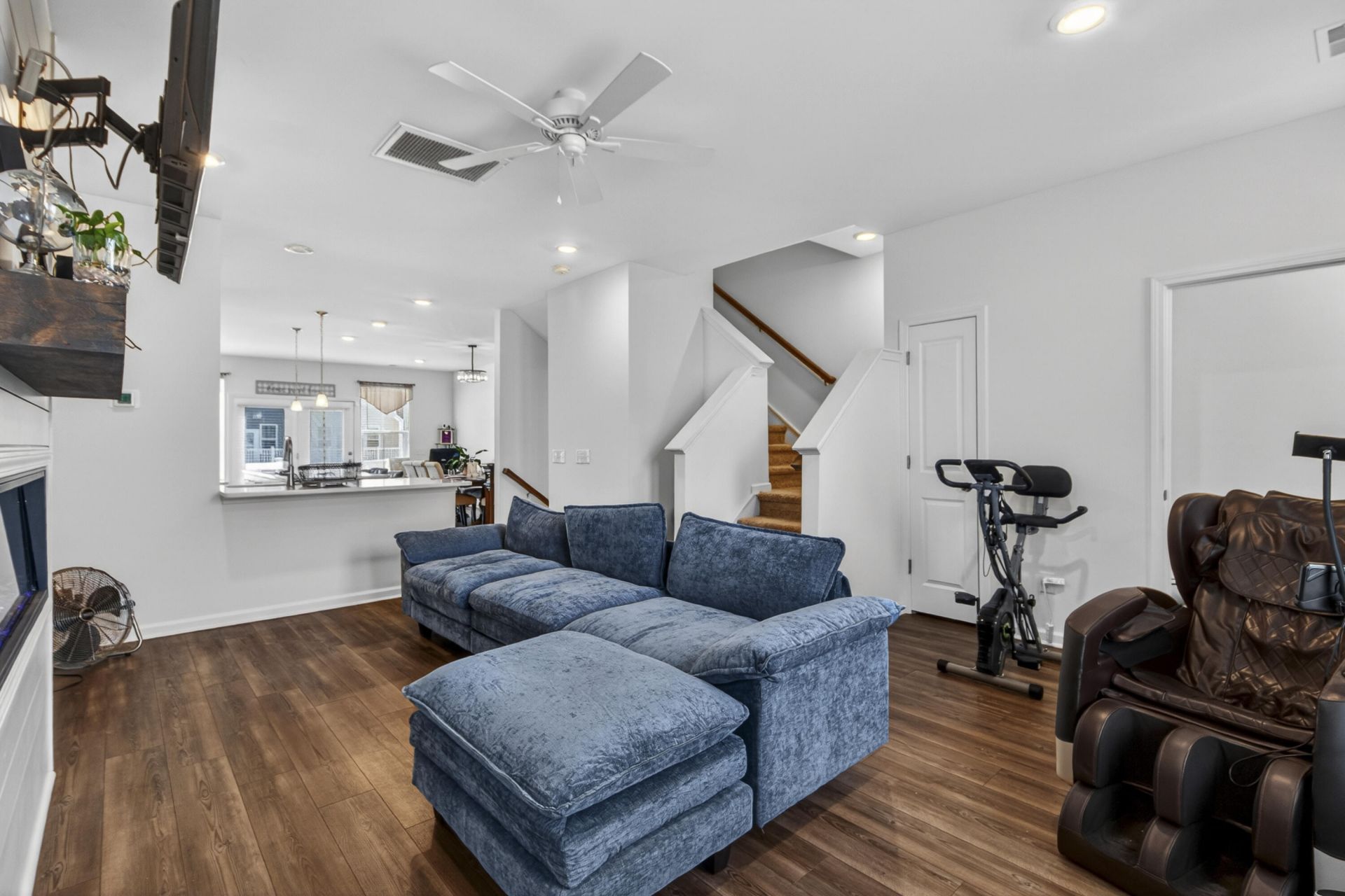 861 Recess Point Drive Photo 6