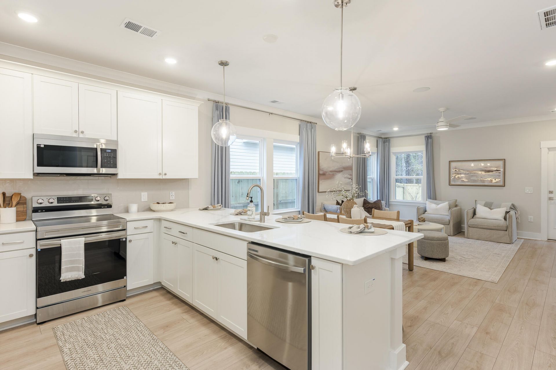 3407 Evergreen Oak Road Photo 4