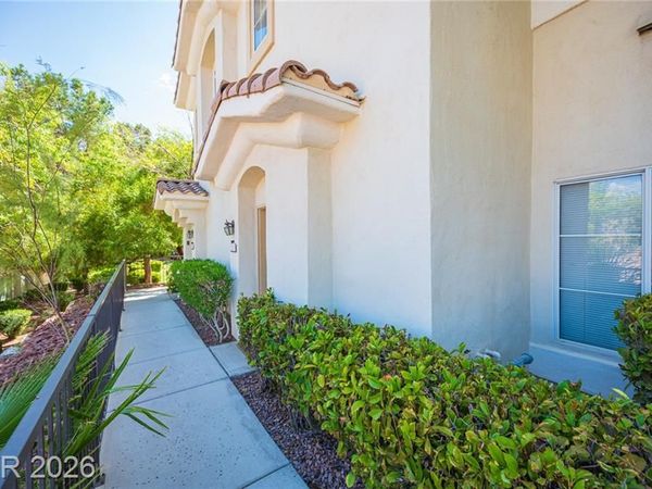 10211 Red Pueblo Place, Unit 103, Las Vegas, NV 89144