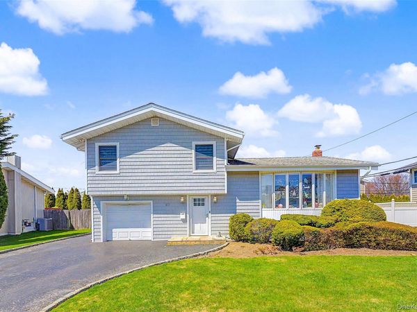 47 Favorite Lane , Jericho, NY 11753