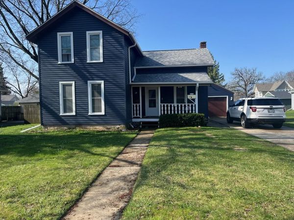 517 E Union STREET, Hartford, WI 53027