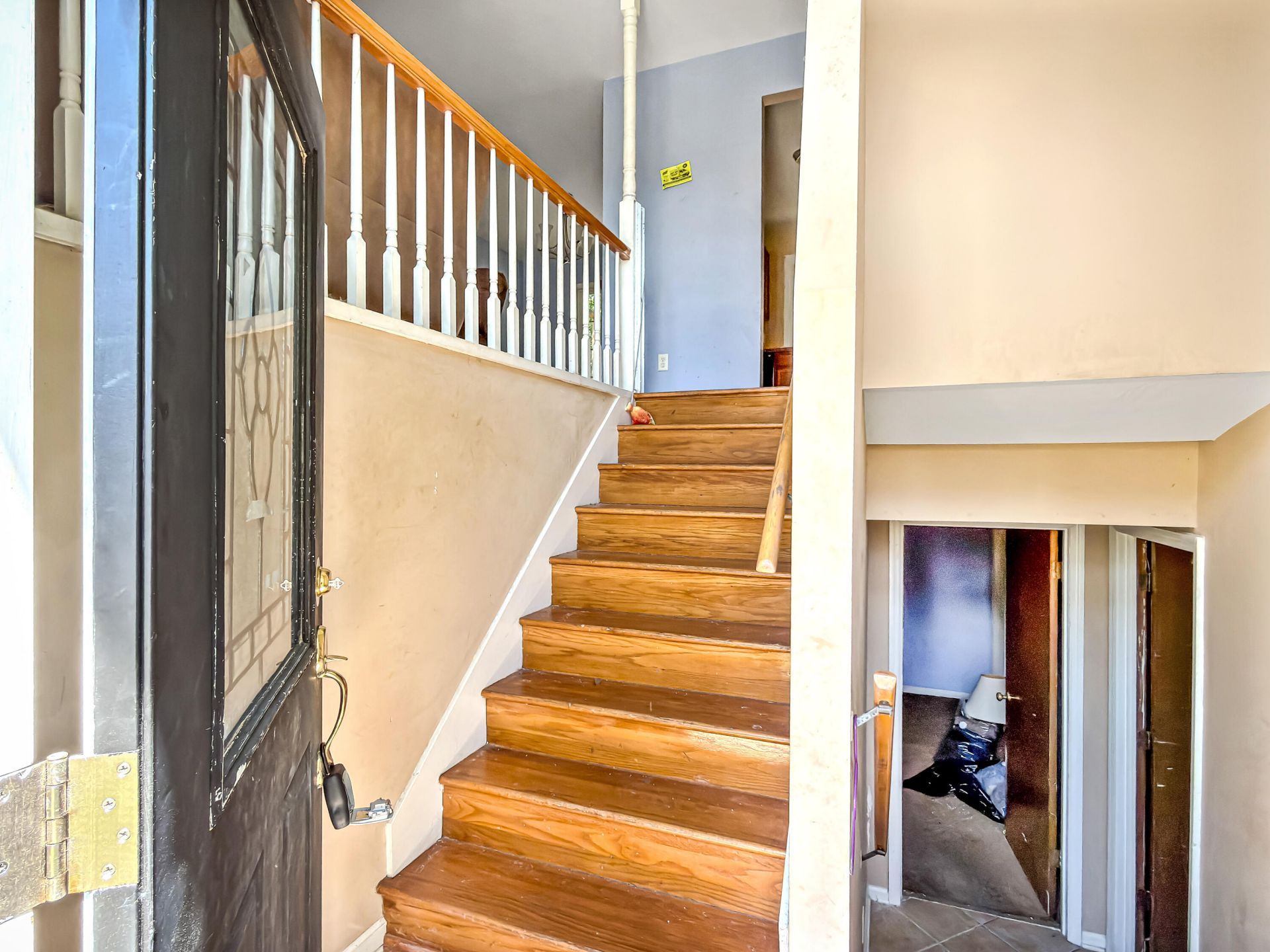 210 Kent Court Photo 4