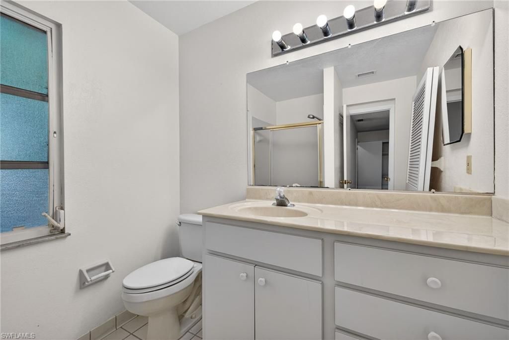 223 Punta Alta Ct, Lehigh Acres, FL 33936 Photo