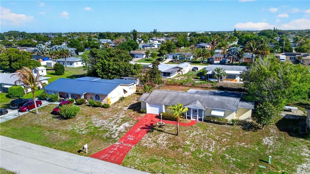 223 Punta Alta Ct, Lehigh Acres, FL 33936 Photo