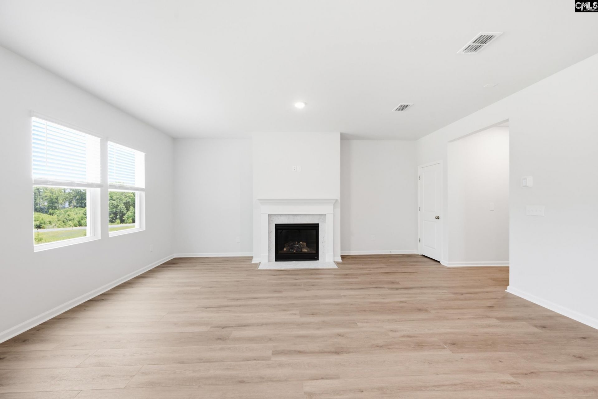 434 Edith Court Photo 11