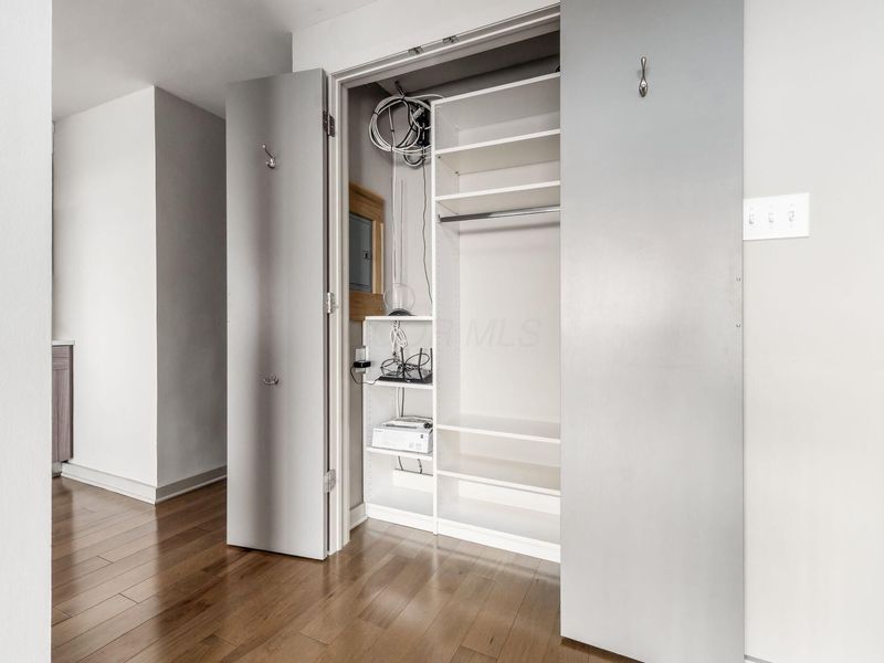 1000 Urlin Avenue, Unit 610, Columbus, OH 43212 Photo 20