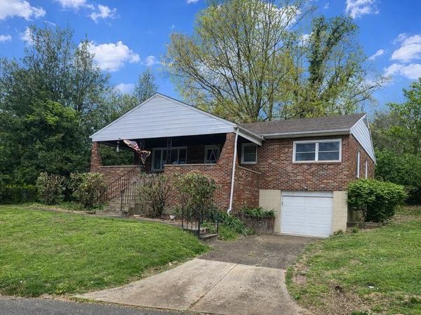 1554 Beverly Blvd., Ashland, KY 41101