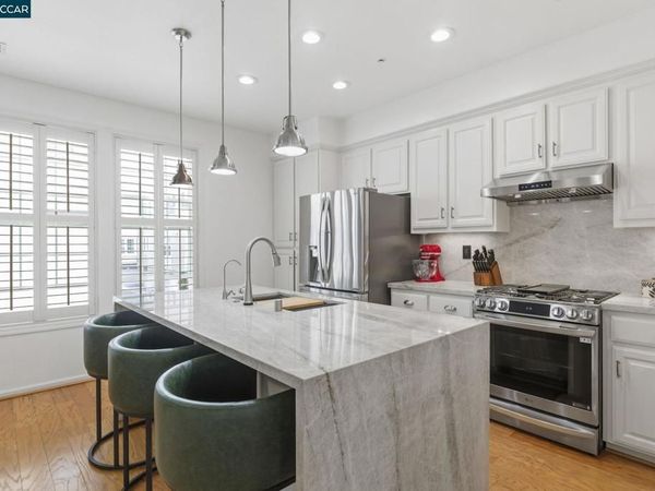 4483 Brannigan St, Dublin, CA 94568