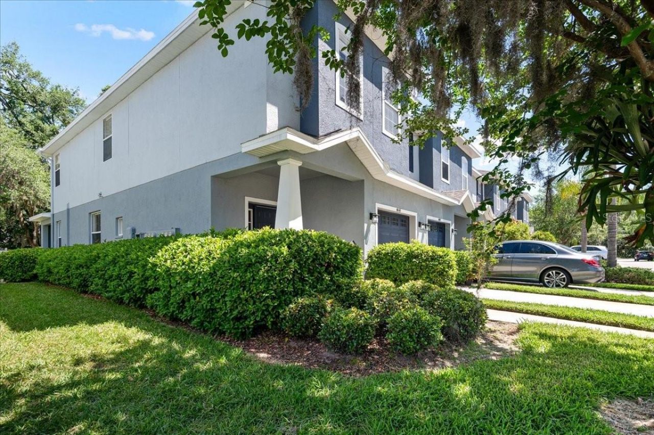 4445 Amberly Oaks Court, Tampa, FL 33614 Photo