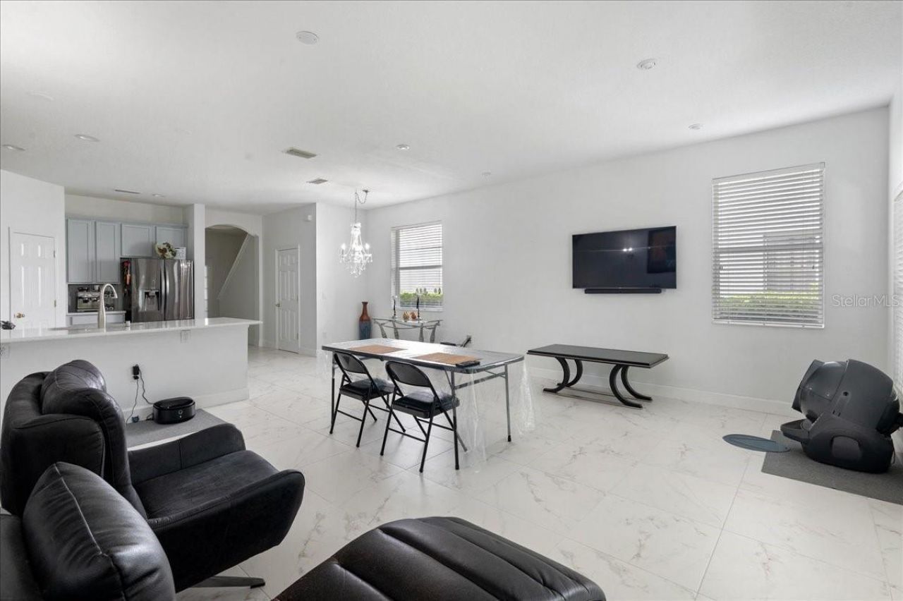 4445 Amberly Oaks Court, Tampa, FL 33614 Photo