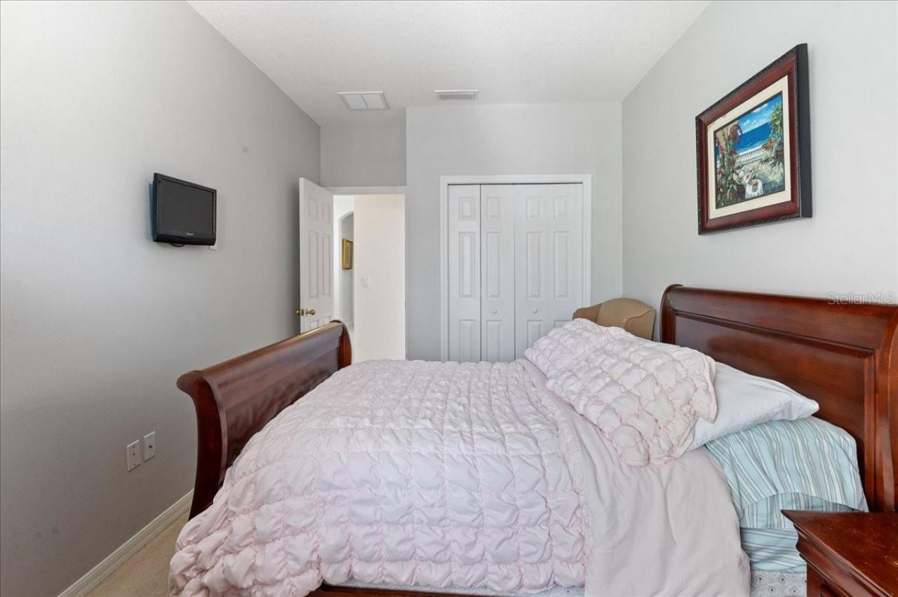 4445 Amberly Oaks Court, Tampa, FL 33614 Photo