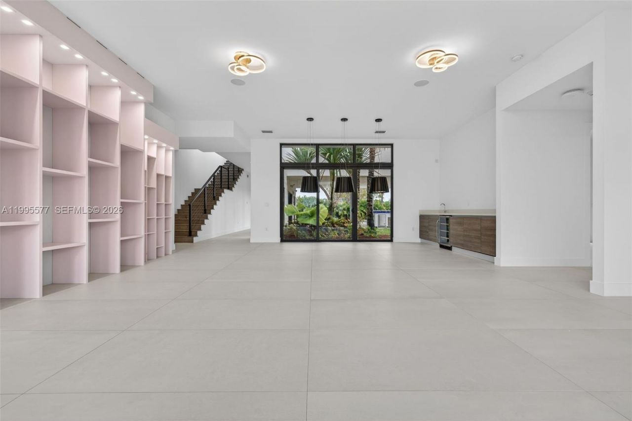 16709 Botaniko Drive North , Weston, FL 33326 Photo