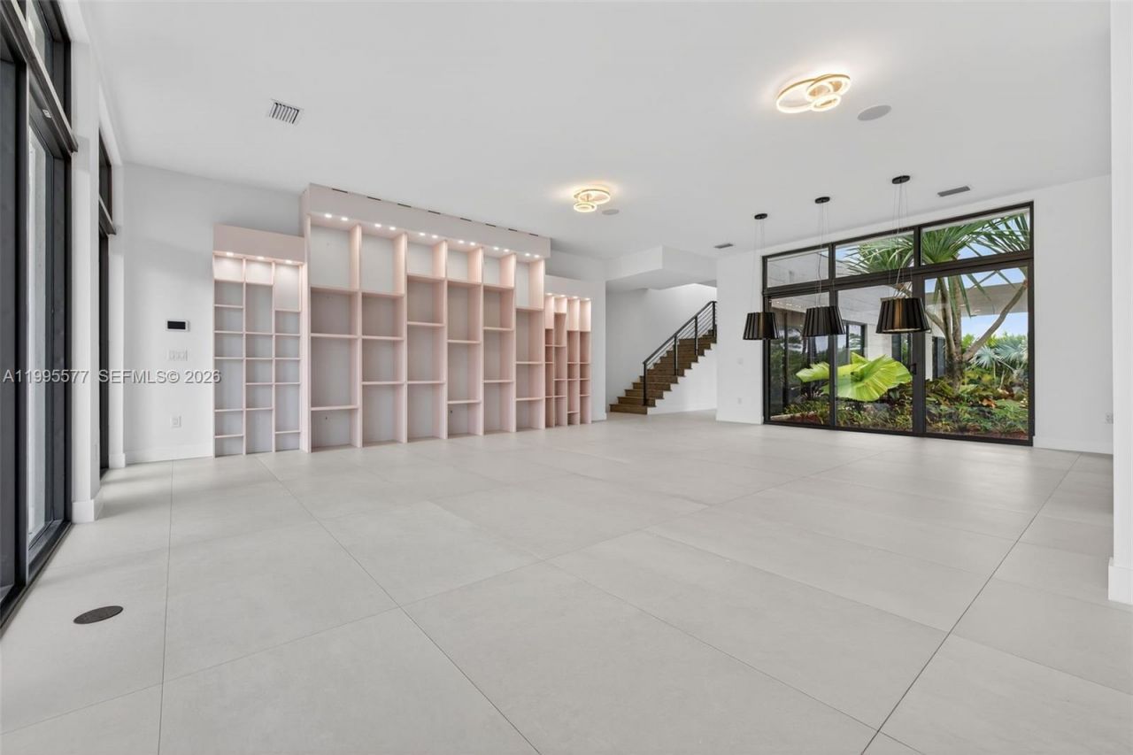 16709 Botaniko Drive North , Weston, FL 33326 Photo