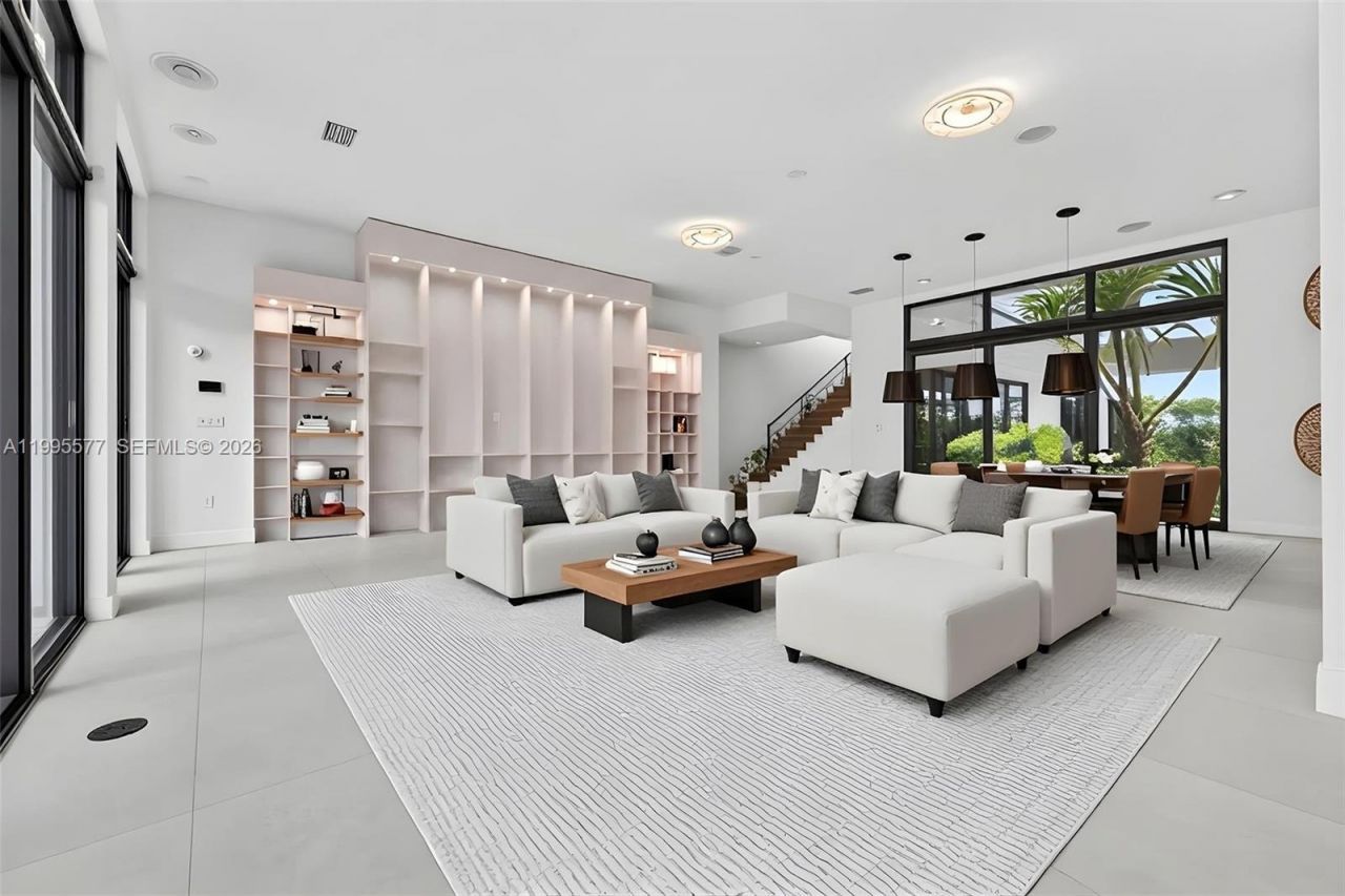 16709 Botaniko Drive North , Weston, FL 33326 Photo