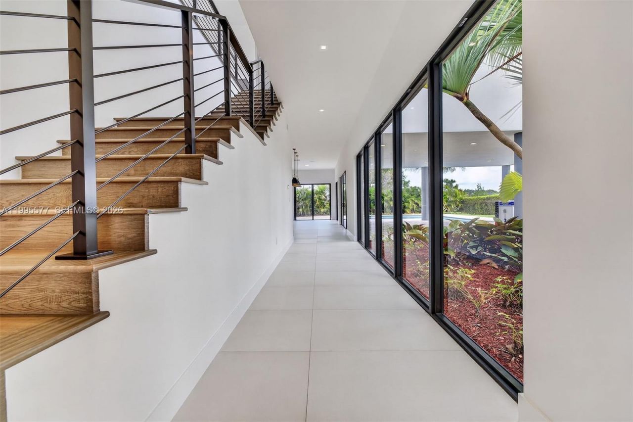 16709 Botaniko Drive North , Weston, FL 33326 Photo