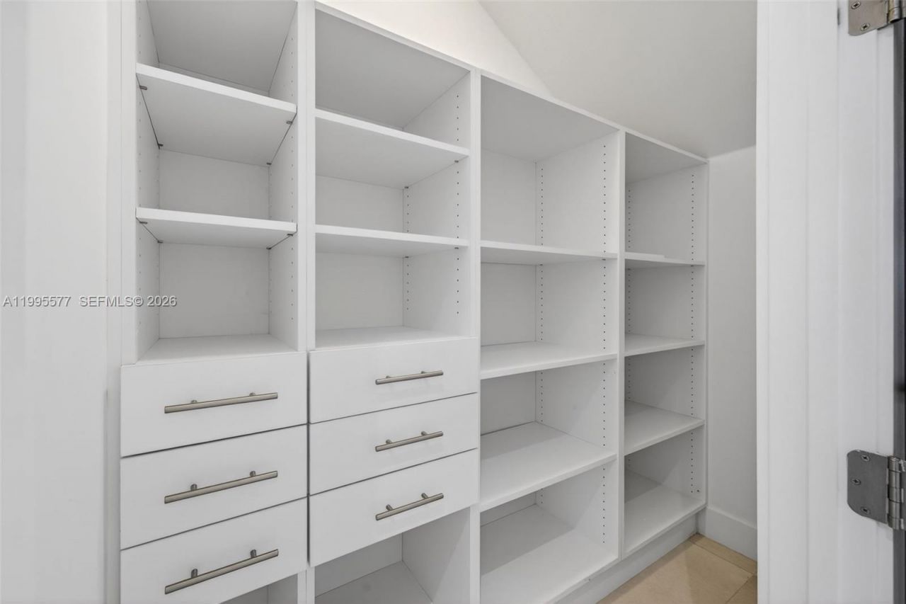 16709 Botaniko Drive North , Weston, FL 33326 Photo