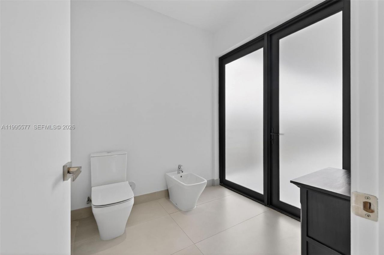 16709 Botaniko Drive North , Weston, FL 33326 Photo