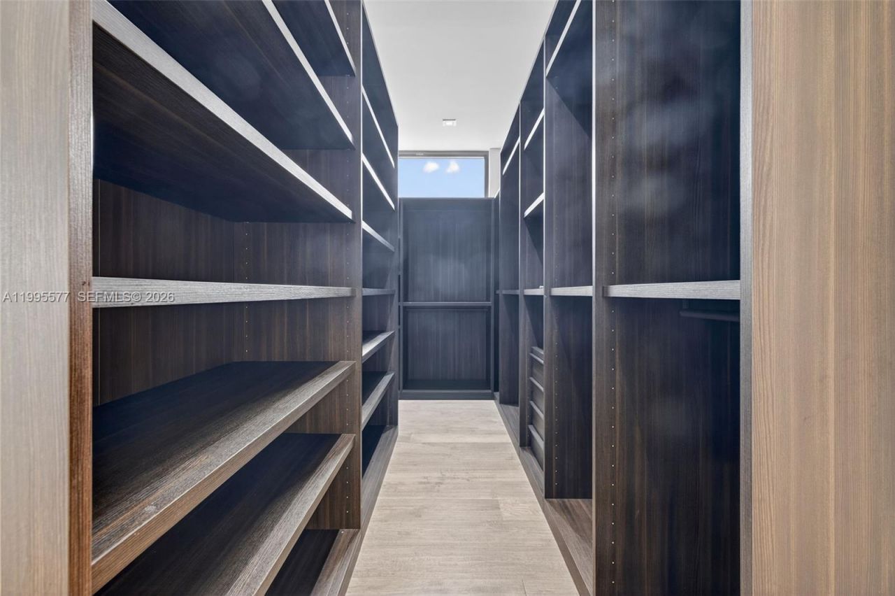 16709 Botaniko Drive North , Weston, FL 33326 Photo