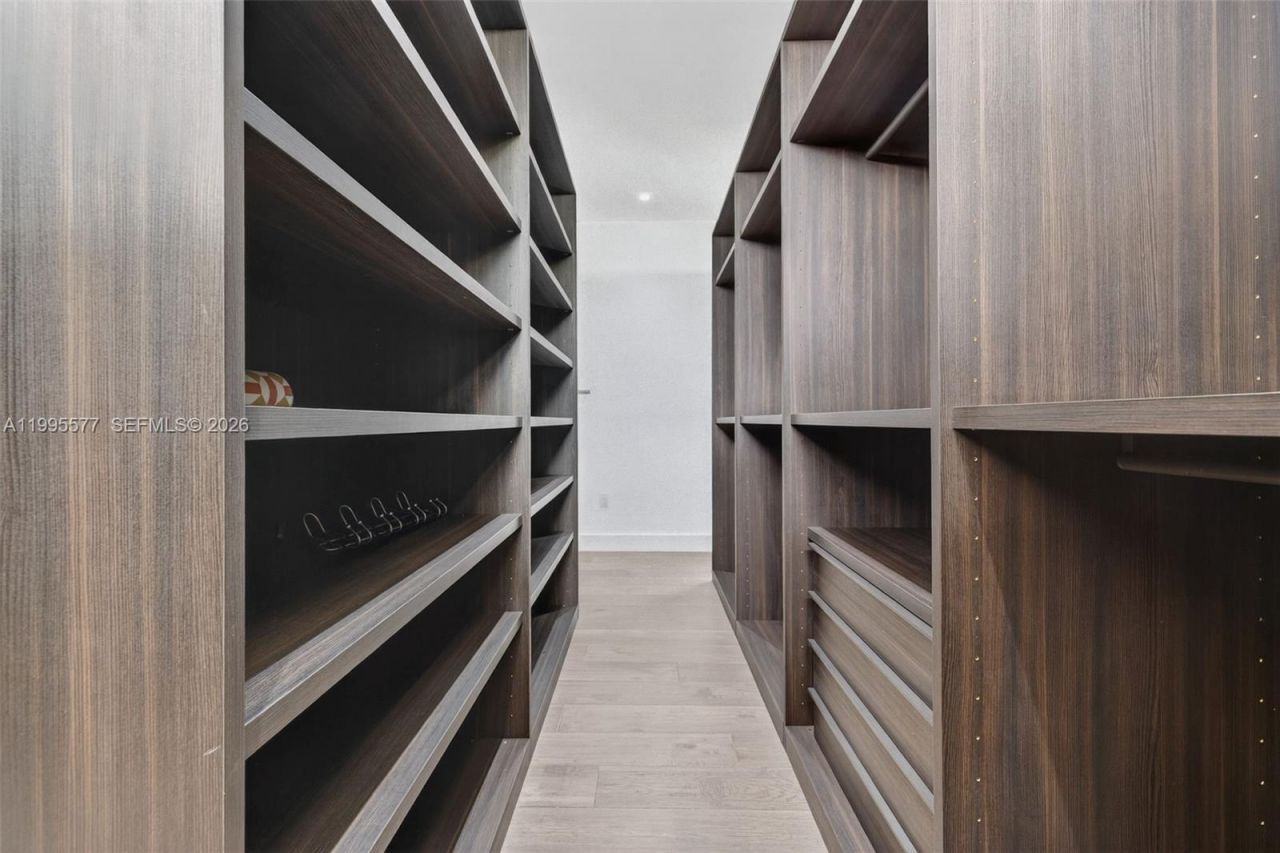 16709 Botaniko Drive North , Weston, FL 33326 Photo